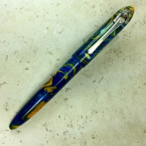 Troubadour in Bluebery Muffin Lava Lamp - Medium