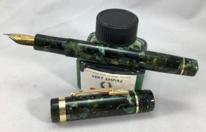 Custom Style in Classic Green - Small