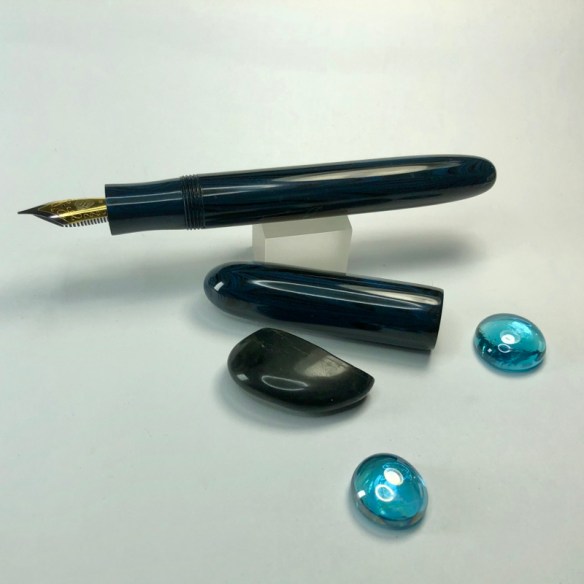 Sonneteer in SEM Special Edition Denim Blue Ebonite - Large