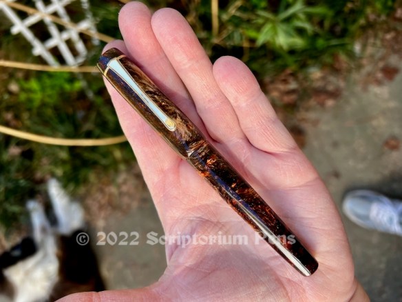 Scholar in Bronze Chocolate Lava Lamp with Curvy Nouveau Clip in Brass - Small