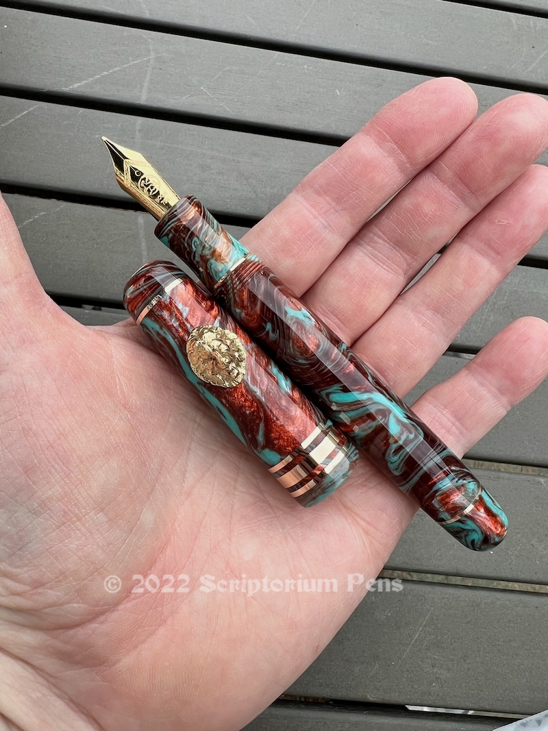 Bard in Ancient Bronze with Gold Lion’s Head Rollstop - Large