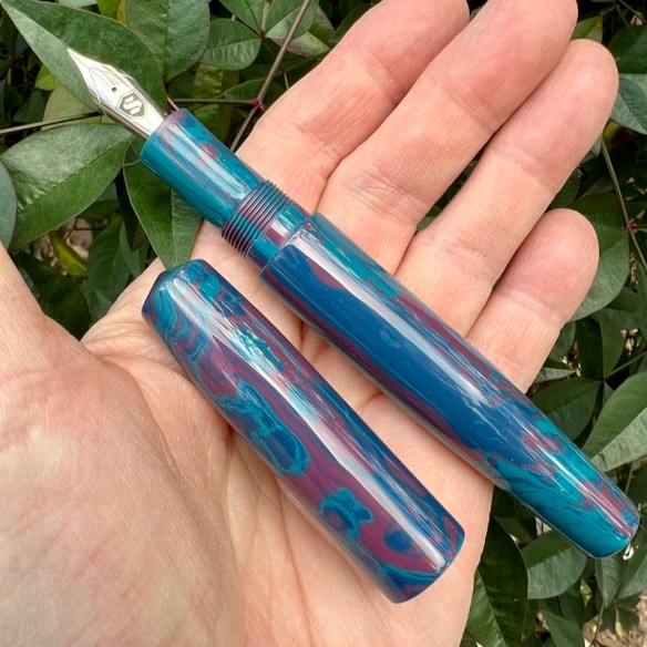 Idyll in SEM Limited Edition Caribbean Ebonite with Hammered Silver Clip and Band - Medium