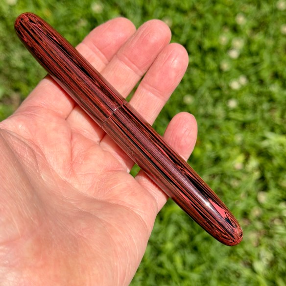 Zephyr in NYH Strawberry 8 Swirl Ebonite - Large