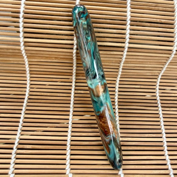 Zephyr in Teal Agate - Medium